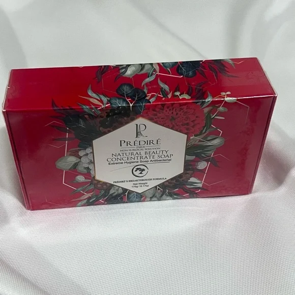 Prédiré Pink Apple & Grape Stem Cell Concentrate Soap - Picture 4 of 5